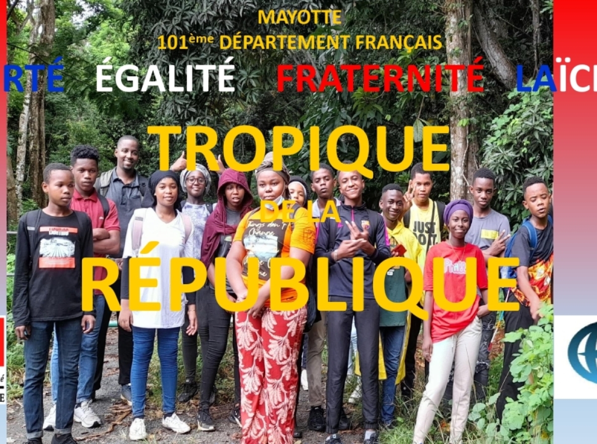 Cérémonie républicaine en l'honneur des lauréats académiques des concours scolaires nationaux